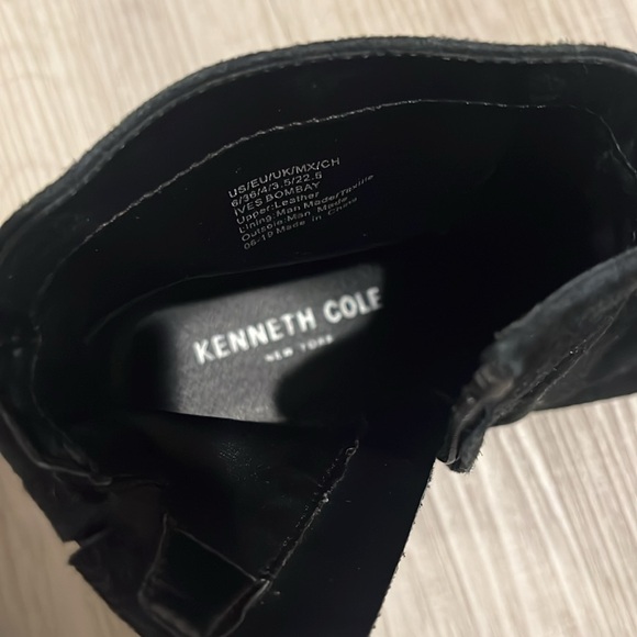 Kenneth Cole women’s booties - Picture 5 of 10